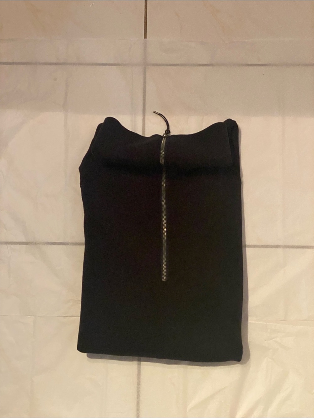 SPANX® AirEssentials® Half Zip
Top (Size 1X / 1T) super soft - Picture 12 of 12